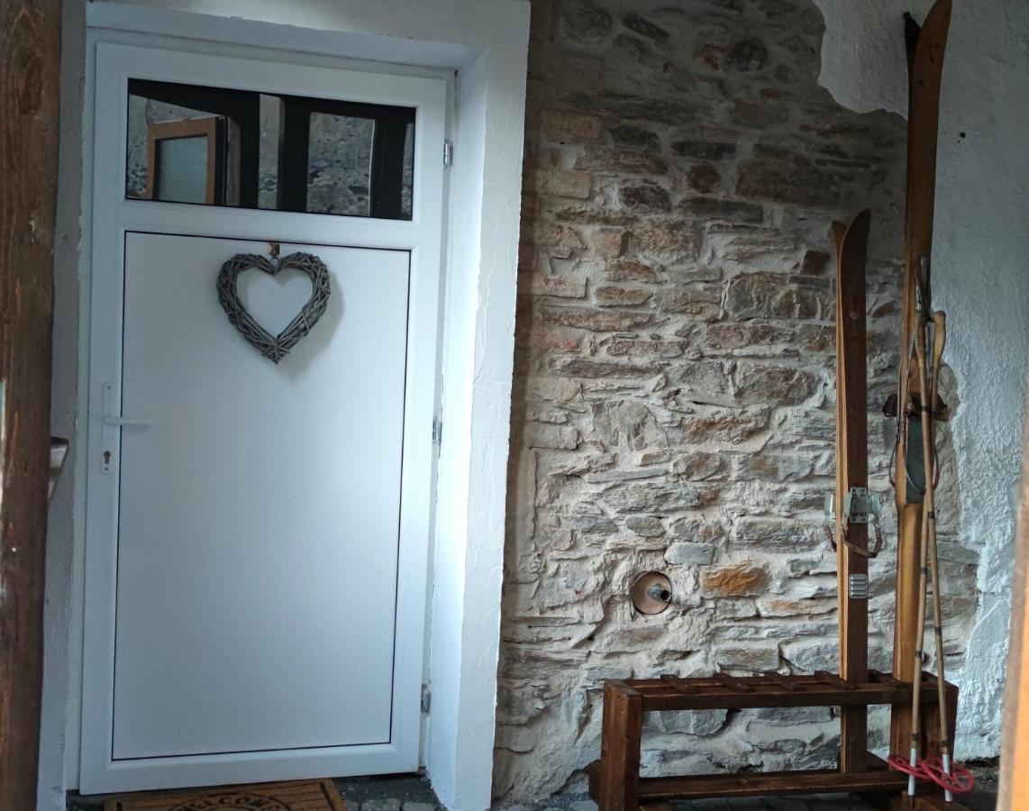 Apartman Houmr Яхимов Екстериор снимка